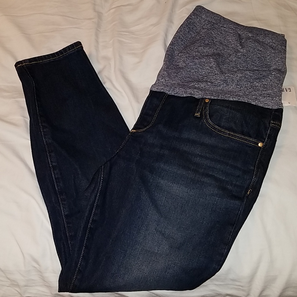Gap Materity jeans
